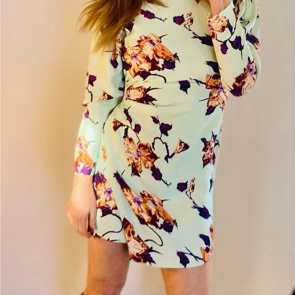 ALC Mint green mini Jane dress size 4 - Picture 7 of 11